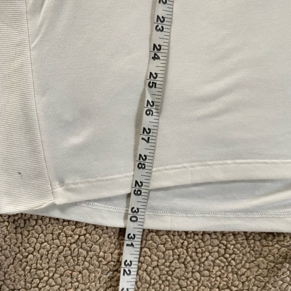 NWT Old Navy UltraLite Sleeveless Tunic Top for Women Size: Large - Picture 6 of 7